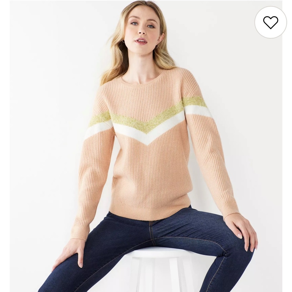 🏔️ Nine West Chevron Sweater